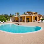 Villa Taranta *